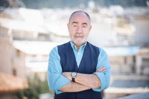 Ένα βράδυ σε ένα μπαρ ο Χρήστος Στέργιογλου άκουσε τον θρήνο της Εκάβης