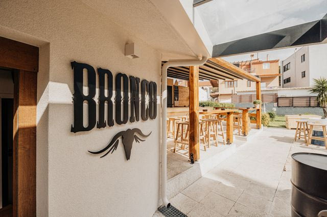 Το Bronco επέστρεψε στα Βόρεια και είναι ένα στέκι για όλους