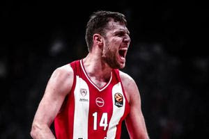 Ολυμπιακός – Μπαρτσελόνα: Η νίκη που τον εδραιώνει στην τετράδα