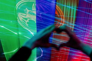 Πατρινό Καρναβάλι: Ο «Βασιλιάς» της μεγάλης παρέλασης θα κρατάει σίγουρα ένα Bacardi & Cola