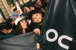 Η On απογείωσε το vibe της Αθήνας με ένα urban running event για το Cloudmonster 3