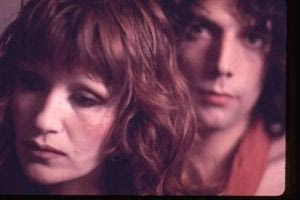 ΧΤΑΠΟΔΙ : Διαβάζοντας πιασμένοι στα πλοκάμια της τέχνης