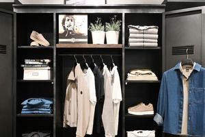 Spring Style Upgrade: 8 items που πρέπει να μπουν στη ντουλάπα σου