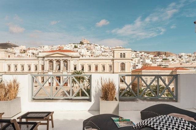 Η Σύρος είναι ένα νησί για κάθε εποχή