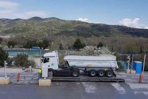 Η Ελληνικός Χρυσός εισάγει τα πρώτα ηλεκτρικά φορτηγά βαρέως τύπου στη μεταλλευτική βιομηχανία της Ελλάδας